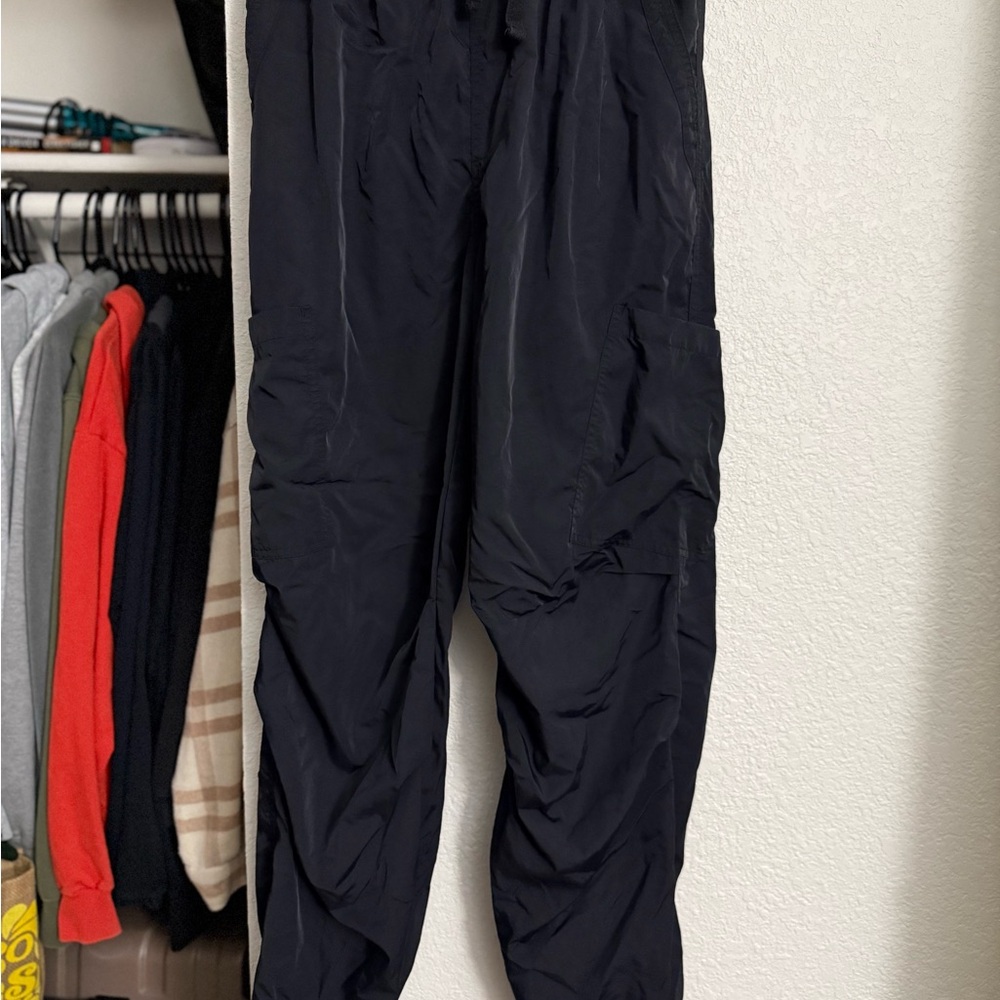 American Bazi Women’s Black Windbreakers